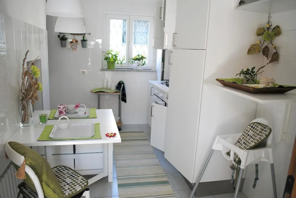 Elly Casa Vacanze Sesto Calende 0*,