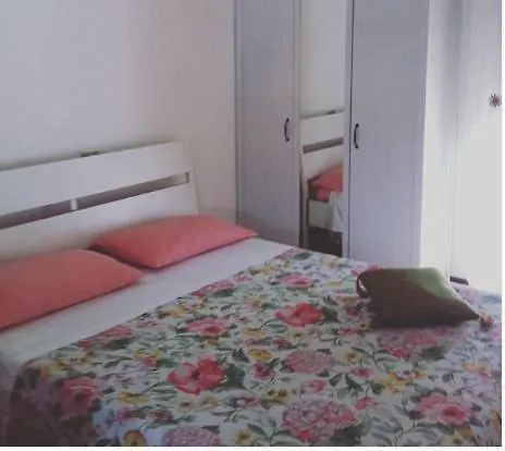 Elly Casa Vacanze Sesto Calende
